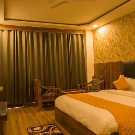 Highsky Resort Dharamshala Exteriör bild