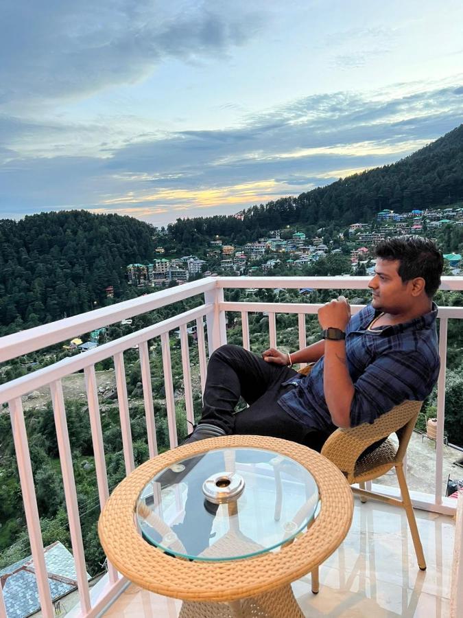 Highsky Resort Dharamshala Exteriör bild